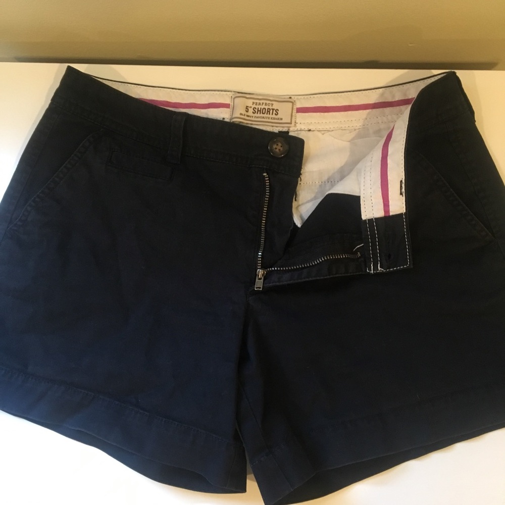 Old Navy Perfect 5” Shorts